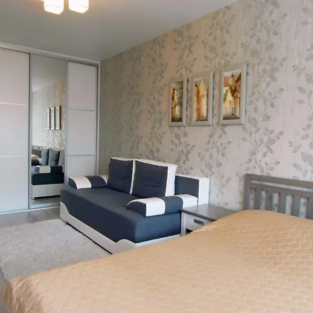 Comfort Near Metro Apartament